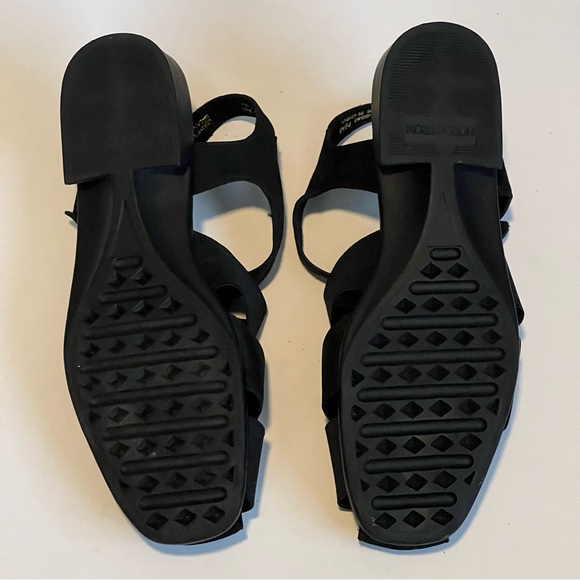 Nordstrom Vintage Black Leather Strap Fisherman Sandals - Picture 2 of 4
